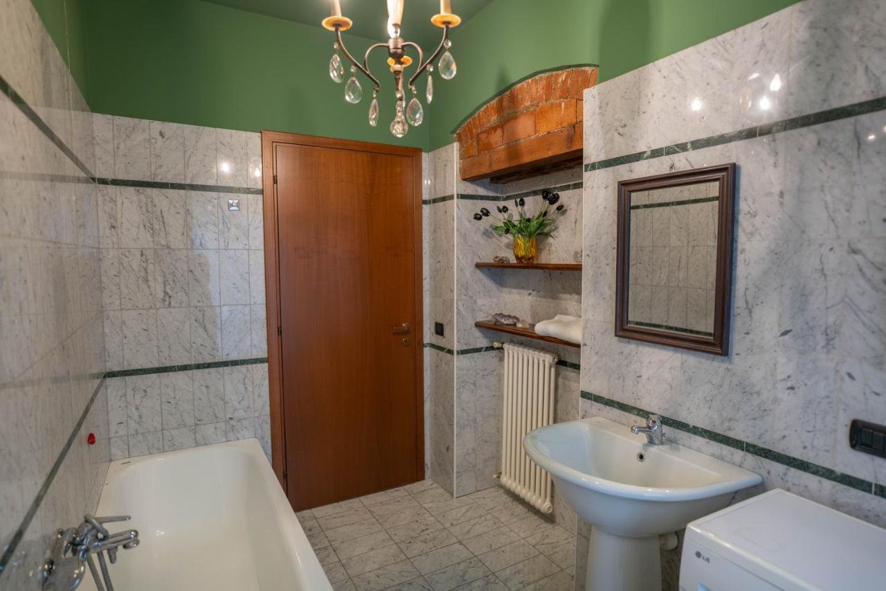 Napule...E Apartments Пескьера-дель-Гарда Экстерьер фото